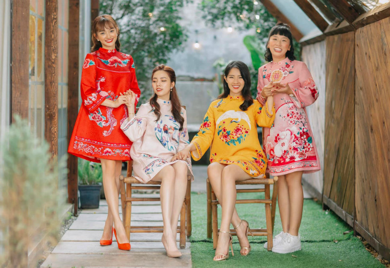 Biểu cảm duyên dáng của Trang Hí khiến cư dân mạng không khỏi phì cười.