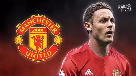 M.U có phương án dự phòng nếu hụt vụ Matic: Theo tờ Daily Mail, trong bối cảnh vụ Matic chưa thể hoàn tất, M.U ngắm sẵn tiền vệ Julian Weigl của Dortmund để thay thế. Dù vậy, khả năng Quỷ đỏ hoàn tất vụ Matic là khá cao. Ảnh: Daily Sport