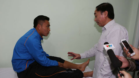 Mặc dù hàng công của U23 Việt Nam vẫn thiếu một tiền đạo cắm sắc nhọn nhưng với chấn thương hiện tại thì nhiều khả năng Tuấn Tài vẫn sẽ bị loại.