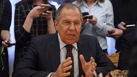 Ngoại trưởng Nga S.Lavrov tuyên bố có âm mưu chính trị nhằm vào Nga trong vụ án đầu độc điệp viên hai mang Sergei Skripal. Ảnh: EurActiv.