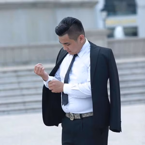 Bước ra từ chương trình bước nhảy ngàn cân, chàng trai này hiện đang sở hữu 1 thân hình khá vừa vặn, khác hoàn toàn với vóc dáng gần 90 kg của 3 tháng trước khi tham gia chương trình. 24 kg là số cân mà chàng trai này đã nỗ lực giảm cân trong hành trình đầy khó khăn cùng những thí sinh ‘ngàn cân’ khác.