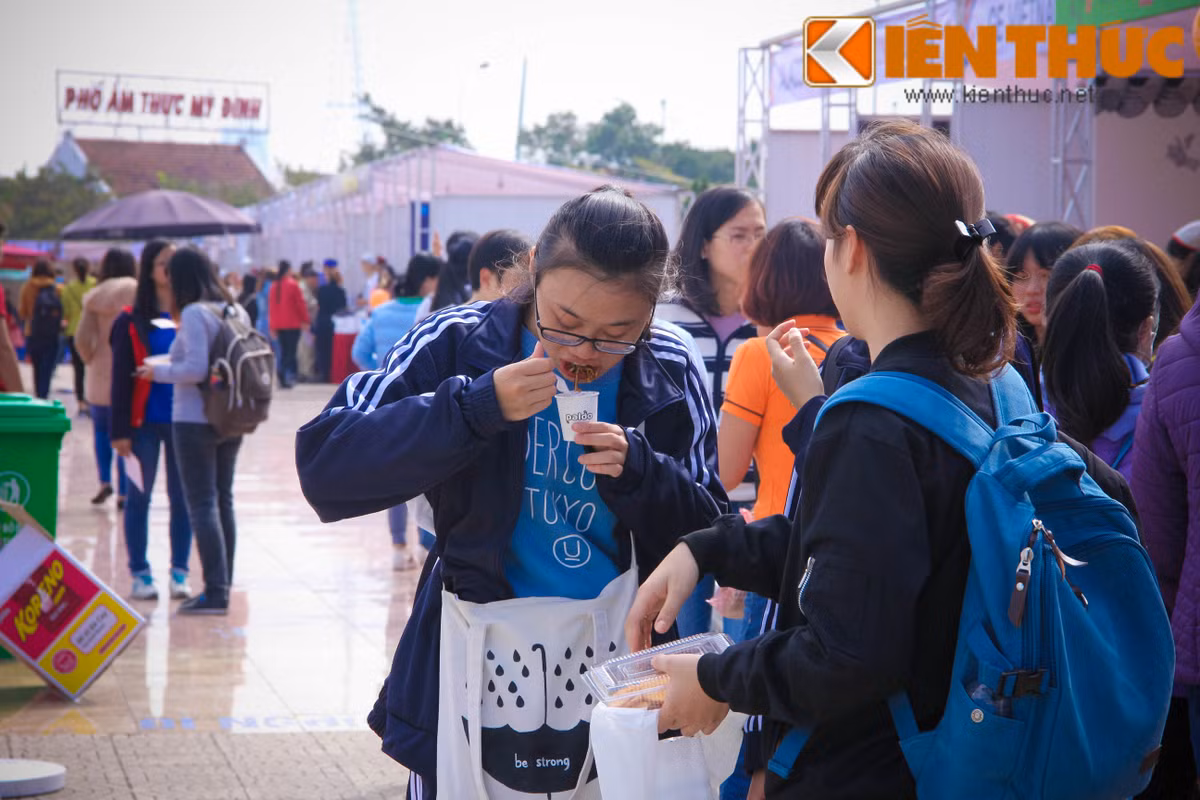 Ngay trước khi sự kiện này diễn ra, nó đã thu hút sự quan tâm của không ít các bạn trẻ yêu thích văn hóa ẩm thực Hàn Quốc.