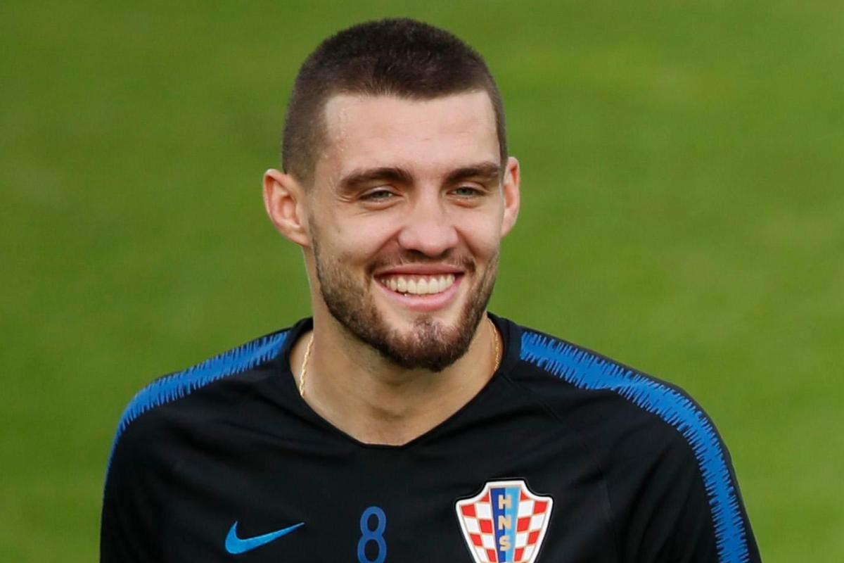 Juventus đang theo đuổi là Mateo Kovacic, người đã bóng gió về khả năng rời Madrid từ sau trận chung kết World Cup 2018.