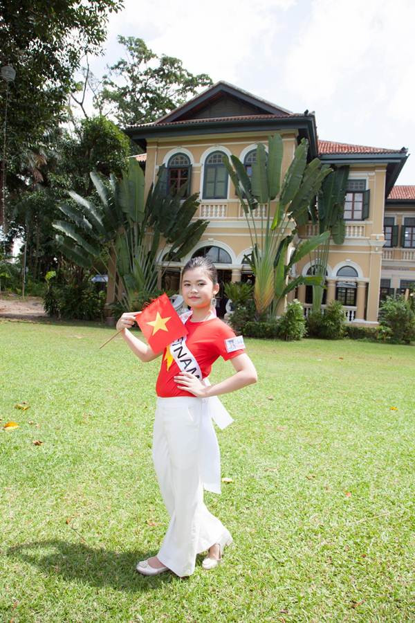Trước đây Trang Anh từng đi catwalk tại các sự kiện lớn như Vietnam Junior’s Fashion Week 2018, Kids Model Vietnam Fashion Show 2018.