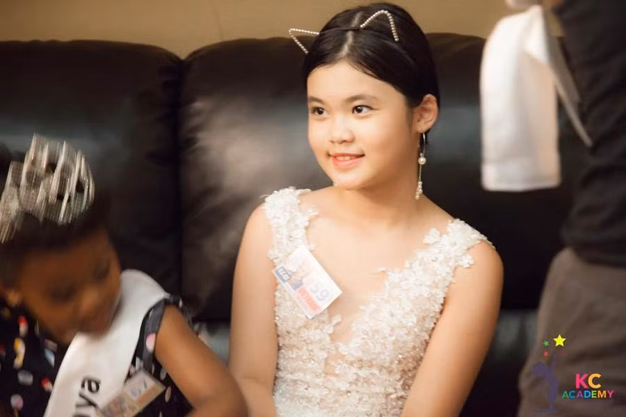 Trước khi đến với Hoa hậu nhí châu Á - Thái Bình Dương, Trang Anh đã là một gương mặt quen thuộc trên nhiều sàn diễn dành cho người mẫu nhí.