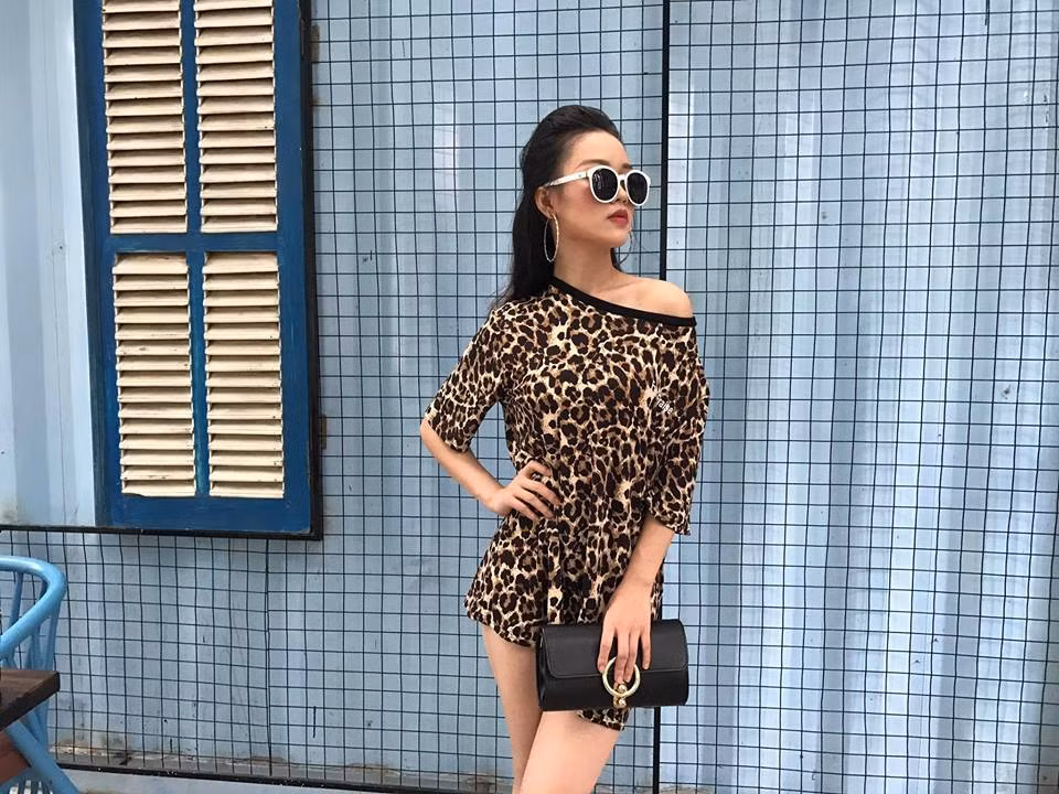 Hải Thu là một cô gái xinh đẹp và có tấm lòng nhân ái với lớp học dạy võ từ thiện cho trẻ lang thang. Ảnh trong bài: FBNV.