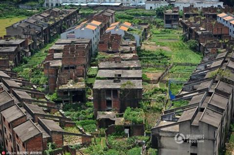 Dot nhap biet thu ma 24 nam khong ai dam o