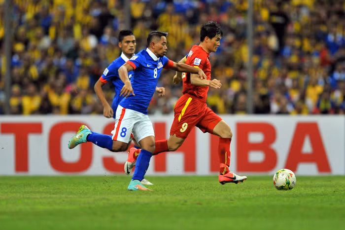 Nhin lai nhung tran thua cay dang cua DT Viet Nam truoc Malaysia