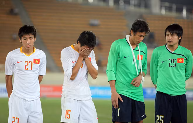 Đó là hai bài học lớn dành cho thầy trò HLV Park Hang Seo trước cuộc chiến với ĐT Malaysia ở sân Mỹ Đình vào ngày 16/11 tới. Nếu chủ quan thì bi kịch sẽ lớn hơn rất nhiều.