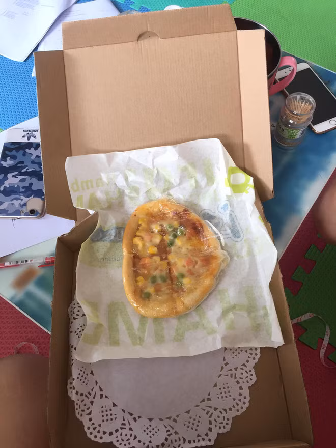 Trước đây cứ nghĩ chỉ có quần áo mới fake thôi, ai ngờ đồ ăn cũng không phải ngoại lệ. Có lẽ tốt nhất giờ mua cái gì cũng phải đến tận nơi, xem tận mắt, sờ tận tay thì mới yên tâm cho được.