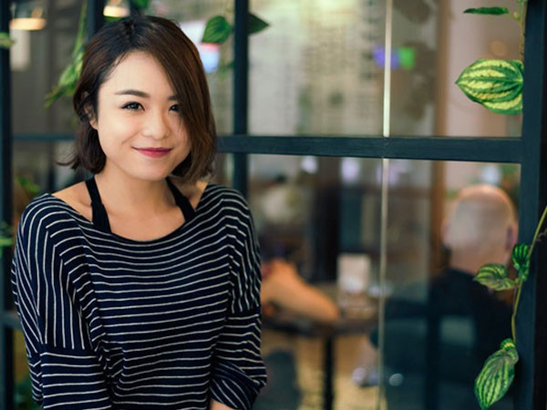 Không phải đến khi có quan hệ tình cảm với Quang Đăng, công chúng mới nhắc đến tên Thái Trinh. Trước đó, cô đã được biết đến khi tham gia The Voice 2012, cùng năm với Hương Tràm, Đinh Hương, Bùi Anh Tuấn hay Tiêu Châu Như Quỳnh. Nhưng sau cuộc thi, hoạt động âm nhạc của Thái Trinh tương đối mờ nhạt. Thời gian gần đây, những thông tin về Thái Trinh chủ yếu xoay quanh bạn trai Quang Đăng thay vì giọng hát, bản hit hay album mới - điều cần ở một ca sĩ.