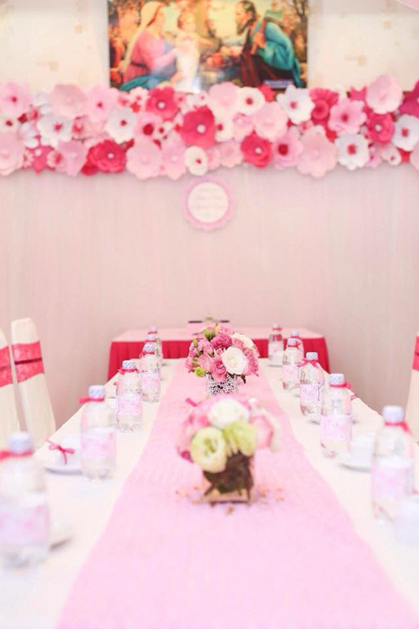 Những đám cưới handmade từng được nhiều bạn trẻ thực hiện và dần trở thành xu hướng của các cặp đôi ngày nay, đặc biệt khi kinh tế không cho phép.