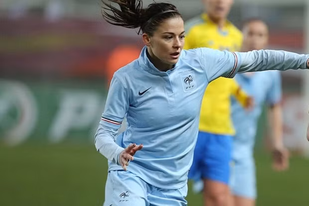 Ngoi sao bong da nu nao huong luong cao nhat the gioi?