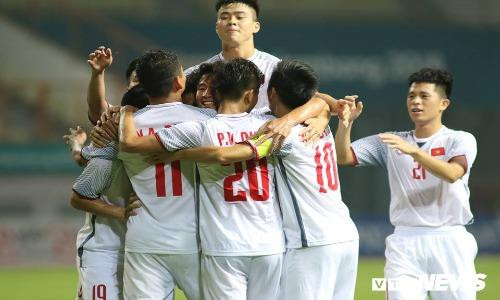 Thang de Nepal, Olympic Viet Nam vuot qua vong bang Asiad 18-Hinh-2