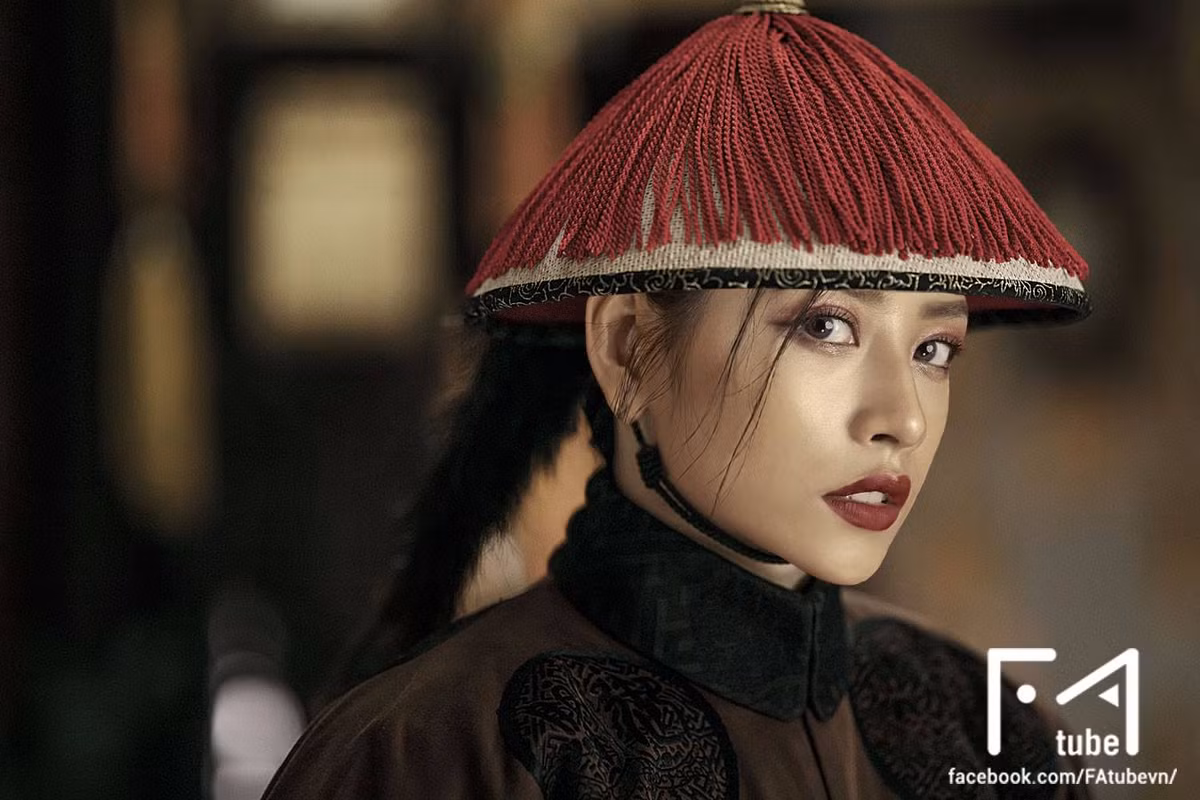 Dân mạng vô cùng khen ngợi những bức ảnh ghép "có tâm" của các thành viên fanpage trên bởi từng chi tiết được họ trau chuốt rất kĩ lưỡng.