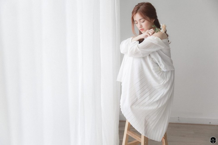 Cùng ngắm nhìn những hình ảnh cực đẹp của nữ sinh ĐH Sài Gòn chiếm sóng MXH nhờ bức ảnh mặc Hanbook.