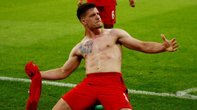 Chuyển nhượng bóng đá từ Marca, Luka Jovic cũng đang là mục tiêu được Real Madrid quan tâm theo sát.