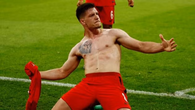 Chuyển nhượng bóng đá từ Marca, Luka Jovic cũng đang là mục tiêu được Real Madrid quan tâm theo sát.