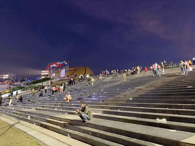 Mới đây, hình ảnh Đà Lạt tràn ngập rác sau Festival hoa khiến những con dân của thành phố ngàn hoa cảm thấy xót xa.