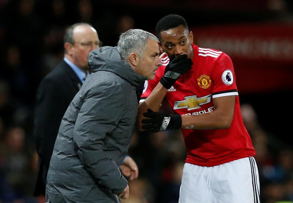 Thời gian qua, đã xuất hiện nhiều tin đồn Martial sẽ rời sân Old Trafford hè tới để đầu quân Juventus hoặc PSG.