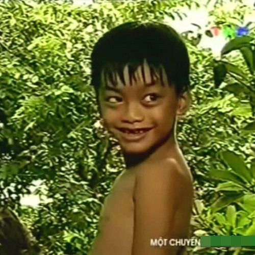 Hà Duy từng xuất hiện trong những phim như Làm mẹ, Mùa hè sôi động, Một chuyến thăm quê khiến NHM nhớ mặt đặt hy vọng cậu sẽ trở thành một diễn viên thành đạt trong đoạn đường tiếp theo.