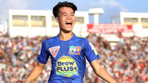 Van Toan sang Nhat da cap voi Cong Phuong?-Hinh-2