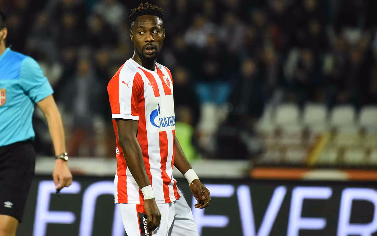 Chelsea săn tiền đạo: Để tìm phương án dự phòng cho Alvaro Morata, Chelsea đã nhắm mua Richmond Boakye của Red Star Belgrade. Mùa này, Boakye đã ghi được 14 bàn sau 13 trận.