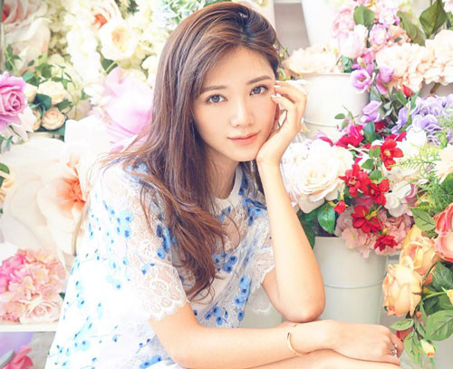 Thần Hi tìm đến yoga như một phương pháp giúp suy nghĩ tích cực hơn và sau đó cảm thấy thực sự hứng thú.