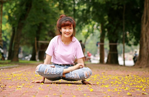 Cách đây 1 năm, Nga có theo học nhảy trong thời gian ngắn. Cô nàng còn theo học sexy dance nhưng do thời gian không cho phép nên cũng không được lâu dài.