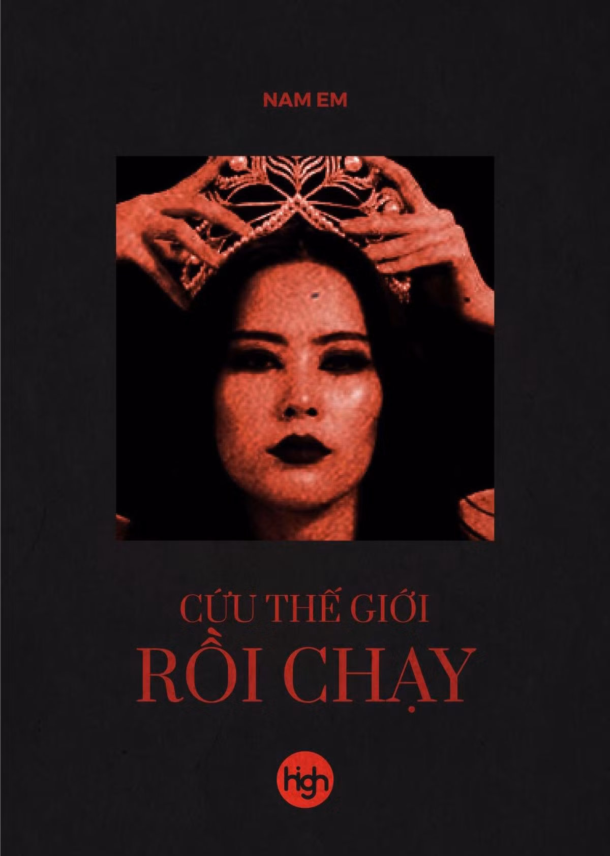 Theo nhiều dân mạng, những poster chế từ ca khúc "Chạy ngay đi" của Sơn Tùng M-TP có hoạt động chủ yếu của họ là chạy bộ. Màu sắc chủ đạo là đỏ và đen. Mục đích lập ra hội này là để gây cười. Vậy nên điểm chung của các thành viên trong hội đó là "siêu lầy".