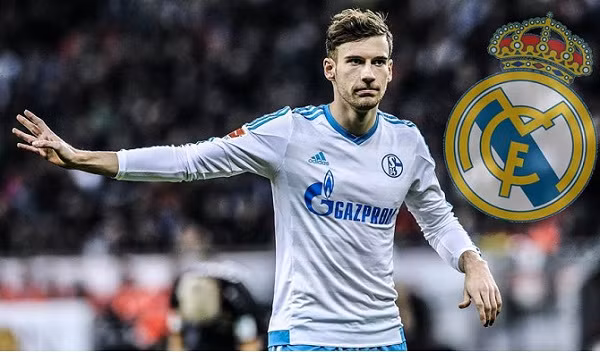 Real bất ngờ chiêu mộ nhà vô địch Confed Cup 2017: Theo tờ Bild sau Bayern Munich đến lượt Real Madrid cũng đã khởi động kế hoạch nhằm chiêu mộ tài năng trẻ của bóng đá Đức, Leon Goretzka. Thời gia qua Joerg Neubauer, người của tiền vệ này đã liên tục thương thảo với phía đội bóng Hoàng gia Tây Ban Nha. Ảnh: Bild