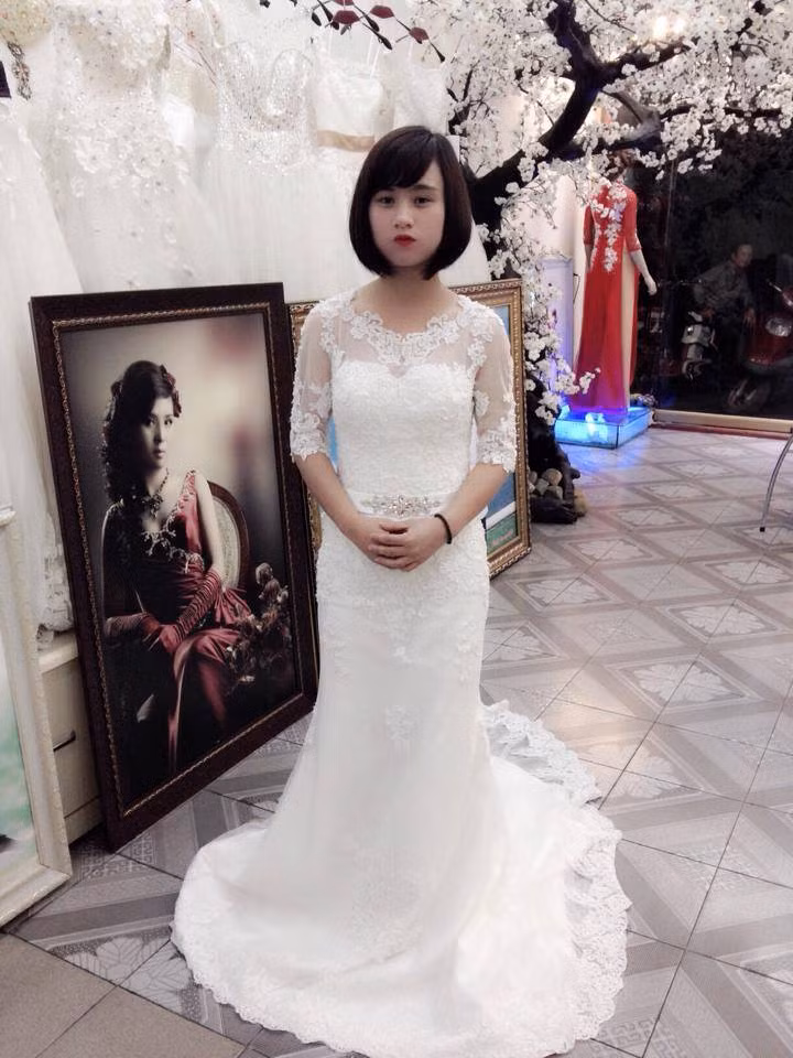 Cùng xem lại những khoảnh khắc của cô nàng hot girl làm lông vịt xinh nhất vịnh Bắc Bộ.