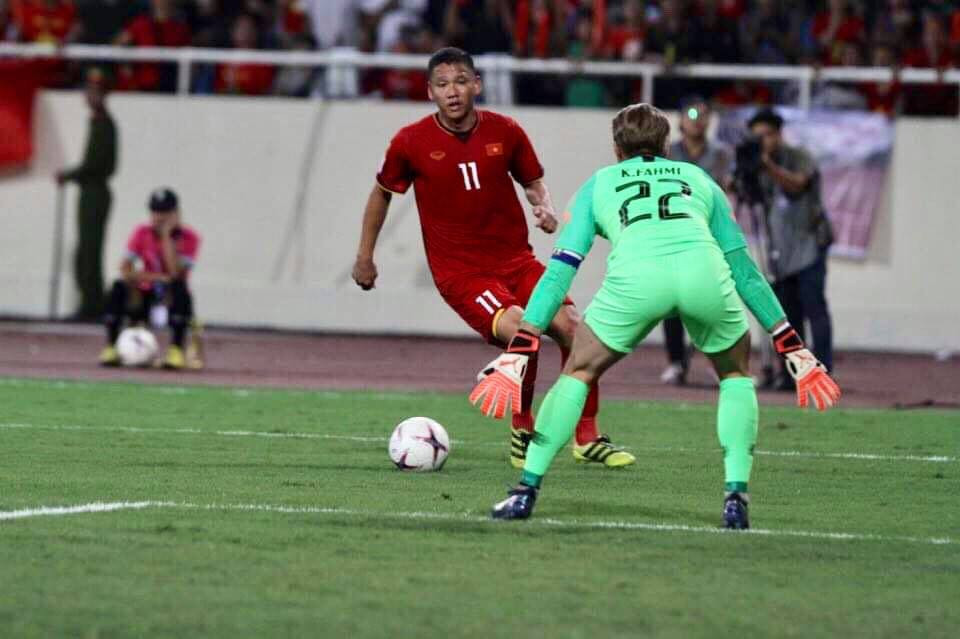 Cong Phuong, Anh Duc toa sang, DT Viet Nam thang gion gia 2-0