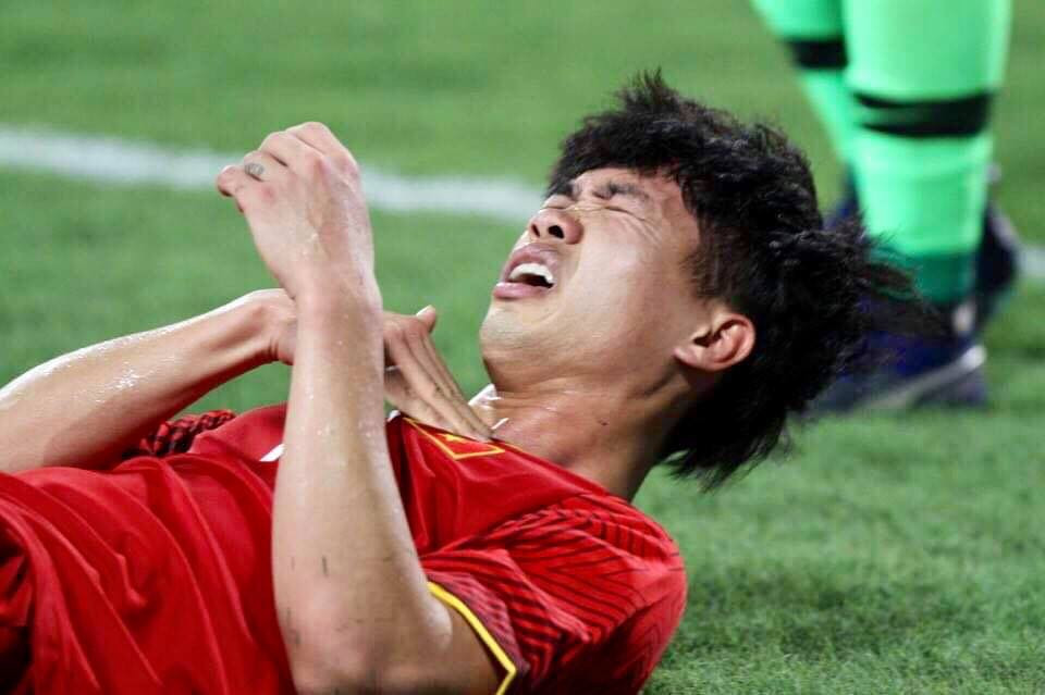 Cong Phuong, Anh Duc toa sang, DT Viet Nam thang gion gia 2-0-Hinh-2