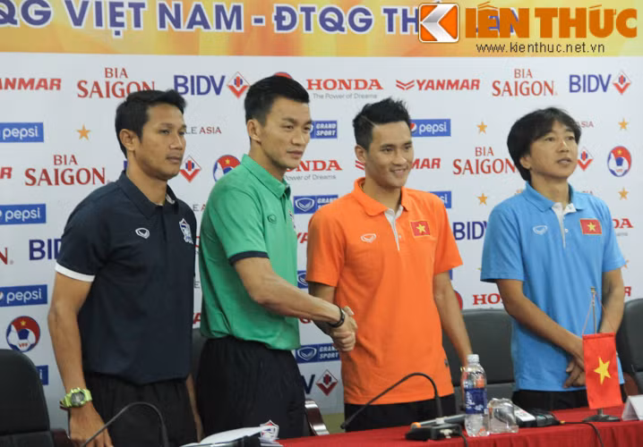 Thai Lan “ga” DT Viet Nam choi doi cong o My Dinh-Hinh-3