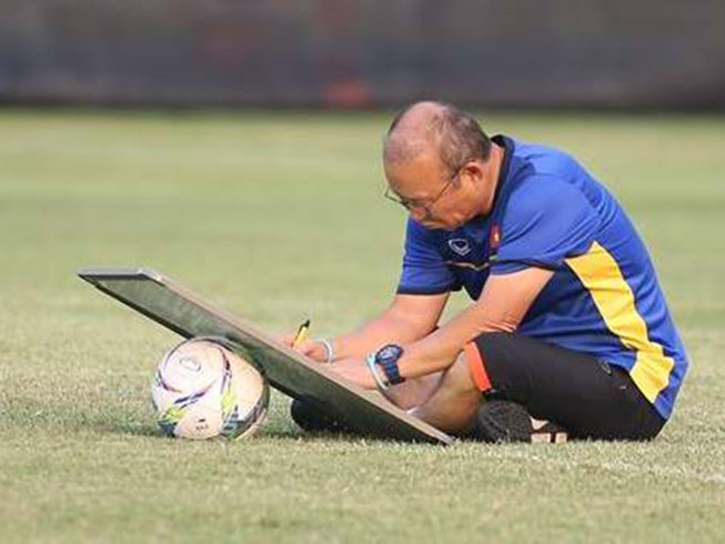 Không chỉ có vậy, HLV Park Hang-seo thực sự may mắn khi bóng đá Việt Nam có lớp kế cận chất lượng kết hợp với sự kinh nghiệm của lứa đàn anh như Anh Đức, Trọng Hoàng hay Quế Ngọc Hải. Tất cả đều hội tụ tạo nên thành công cho ông thầy người Hàn Quốc với bóng đá Việt Nam ở thời điểm hiện tại.