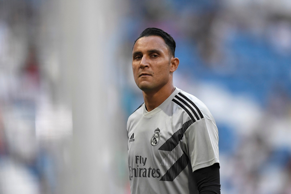 Tin tức được đăng tải trên tờ Fichajas, Arsenal đã nhắm tới Keylor Navas như một phương án nghiêm túc để thay thế vị trí người gác đền.
