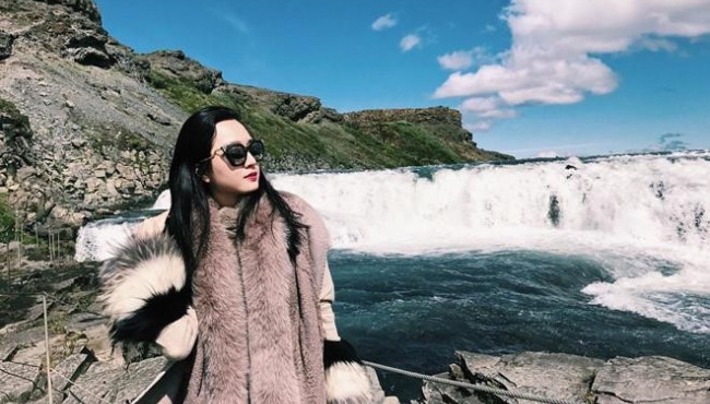 Minh Anh tiết lộ tính "sơ sơ" trong tủ, cô sở hữu tầm 100 đôi giày.