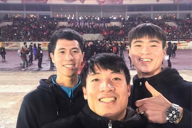 Bộ 3 Dũng - Mạnh - Trọng gắn bó với nhau cực thân thiết.