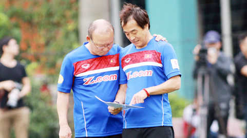 Khi còn làm cầu thủ, ông Lee Young Jin từng được dự những giải đấu lớn như World Cup 1990, 1994. Trong vai trò tiền vệ, Lee Young Jin thường xuyên nhận được sự tin tưởng của HLV trưởng Kim Ho ở các giải đấu đó.