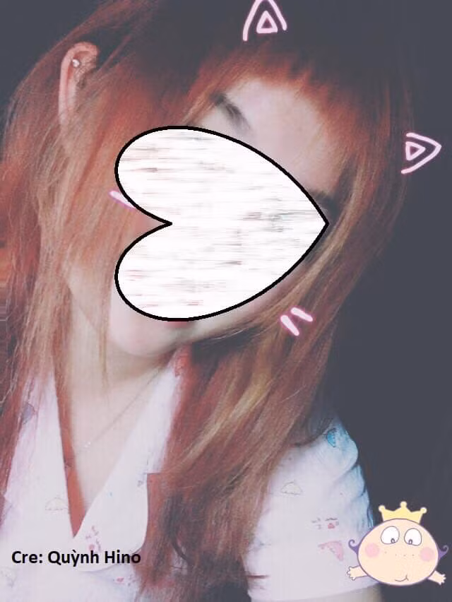 Khi bạn quá tin vào hướng dẫn cắt tóc mái trên mạng rằng chỉ cần buộc túm tóc vào và xoẹt một đường cơ bản và nhận ngay cái kết không thể đắng hơn.