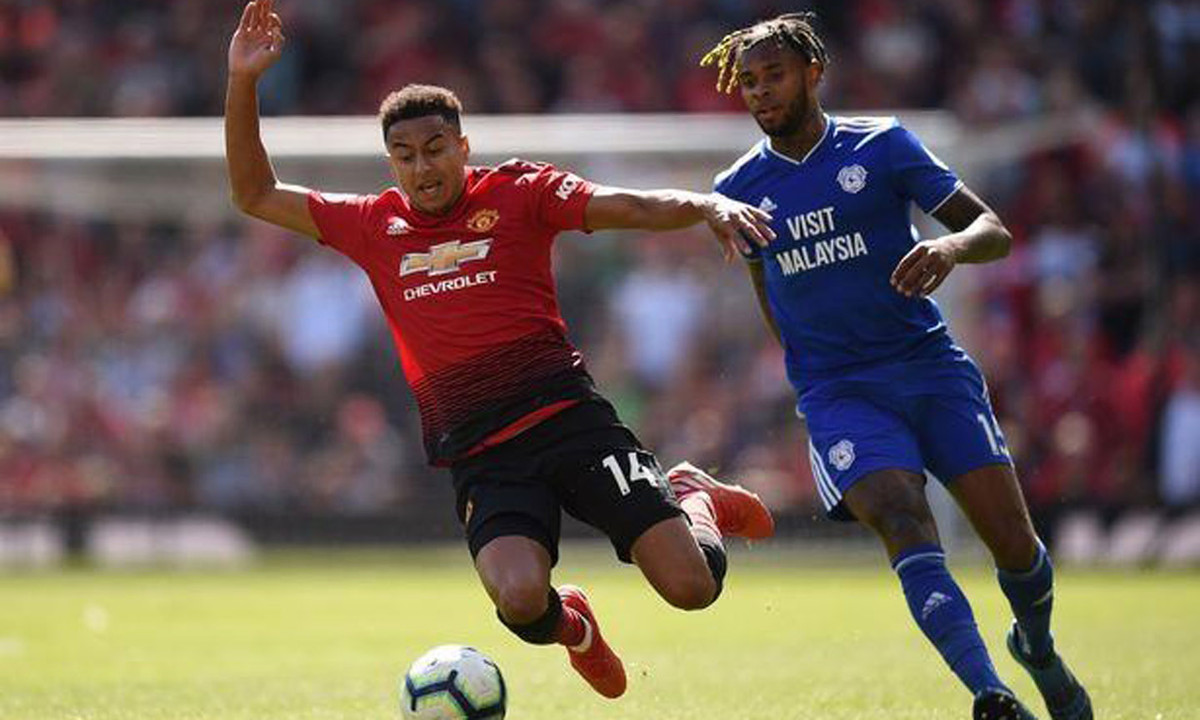 Bacuna sau đó đã khoác áo nhiều CLB nổi tiếng ở giải Ngoại Hạng Anh và hạng Nhất Anh như Aston Villa, Reading và gần đây nhất là Cardiff City, trong đó thành công nhất chính là khoảng thời gian anh khoác áo Aston Villa (2013 - 2017).