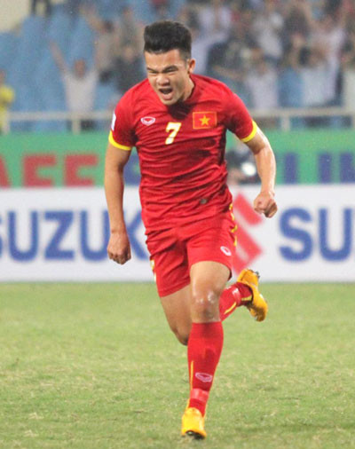 Hoàng Thịnh được đào tạo để trở thành tiền vệ trụ, đánh chặn, máy quét khu vực giữa sân. Nhưng anh lại có thể chơi được trung vệ và hậu vệ biên. Với tố chất chững chạc của một thủ lĩnh, Hoàng Thịnh luôn được các HLV trọng dụng mỗi khi có mặt trên sân.