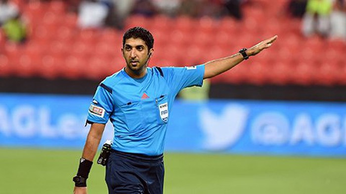 Trong tai World Cup bat tran tu ket Asian Cup Viet Nam voi Nhat Ban