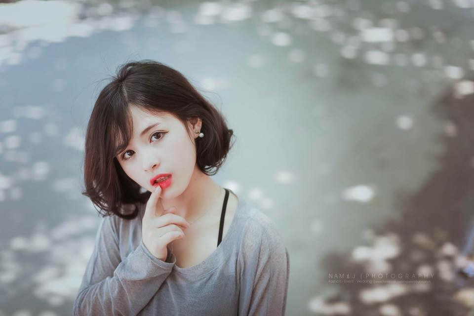 Với fan của Trọng Đại, Ma Hương Thảo (Thảo Nari) là cái tên khá quen thuộc bởi cô nàng từng có khoảng thời gian thân thiết với nam cầu thủ.