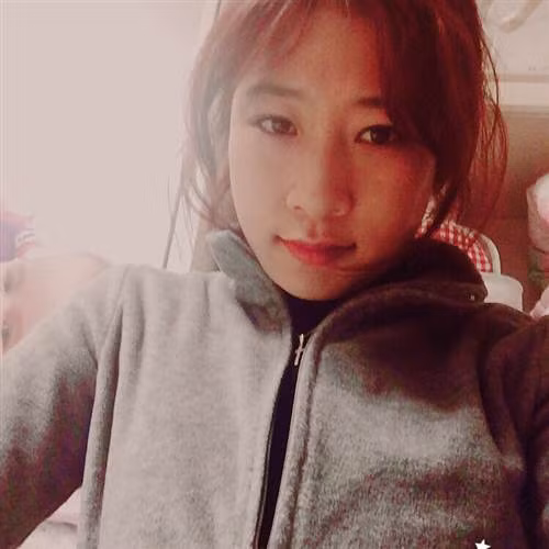 Ngoài việc điều khiển các trận đấu quốc tế, trọng tài Oh Hyeon Jeong còn tham gia điều hành các trận đấu tại giải VĐQG nữ Hàn Quốc.