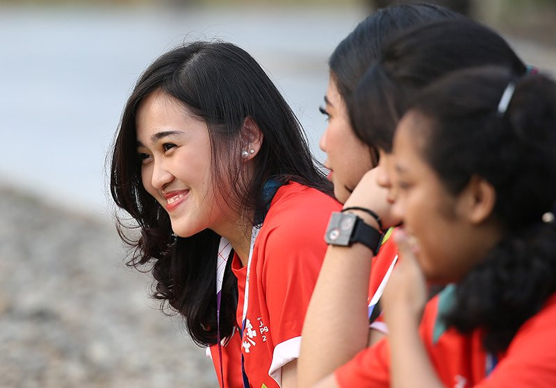 Góc nghiêng thần thánh của nữ tình nguyện viên Asiad 2018. Ảnh sử dụng trong bài: Đ.Nam