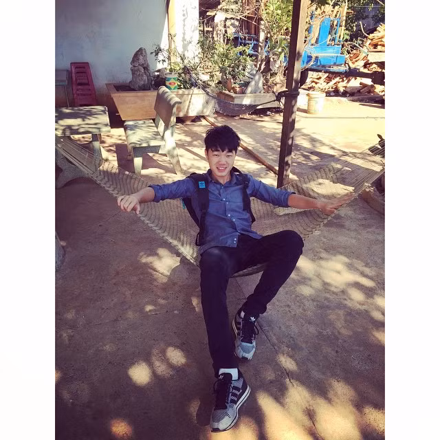 Kể từ khi sang Hàn Quốc, Xuân Trường tích cực đăng tải ảnh trên trang cá nhân của mình để làm thỏa lòng các fan hâm mộ tại quê nhà.