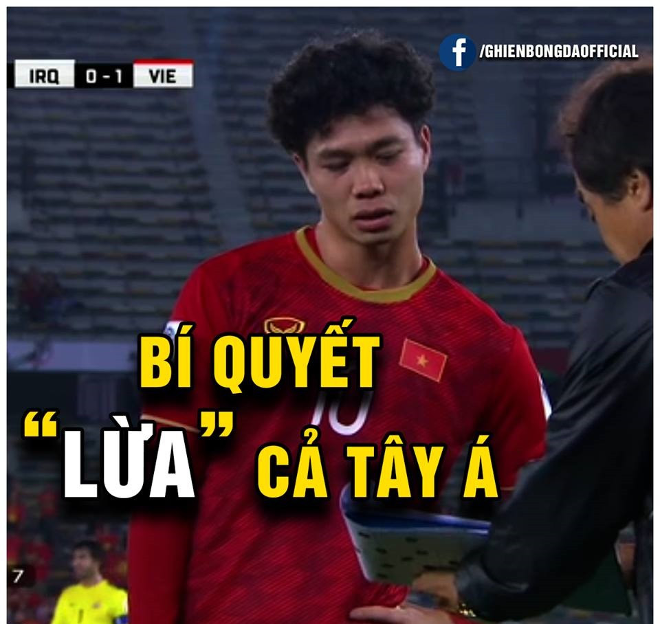 Bí quyết "lừa" Tây Á đã được tiền đạo Công Phượng thể hiện khi để đội bạn tự đá phản lưới nhà.