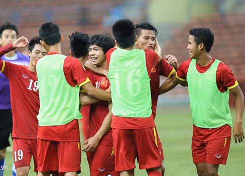 VFF tim duoc “quan xanh” de U23 Viet Nam ren luyen-Hinh-3